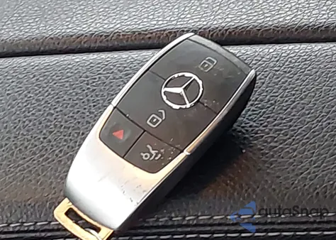 2020 Mercedes-Benz Glb 250 4Matic from USA, damaged, VIN WDC4M4HB6LW010935